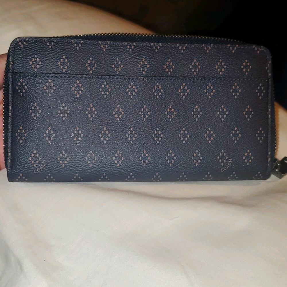 Coach wallet
